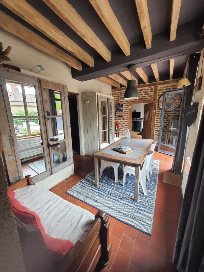 Chez Poune Champigny-en-Beauce Екстериор снимка